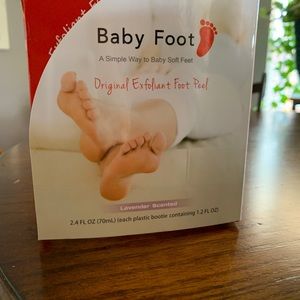 Foot Exfoliant Peel. Never used FFF BOX